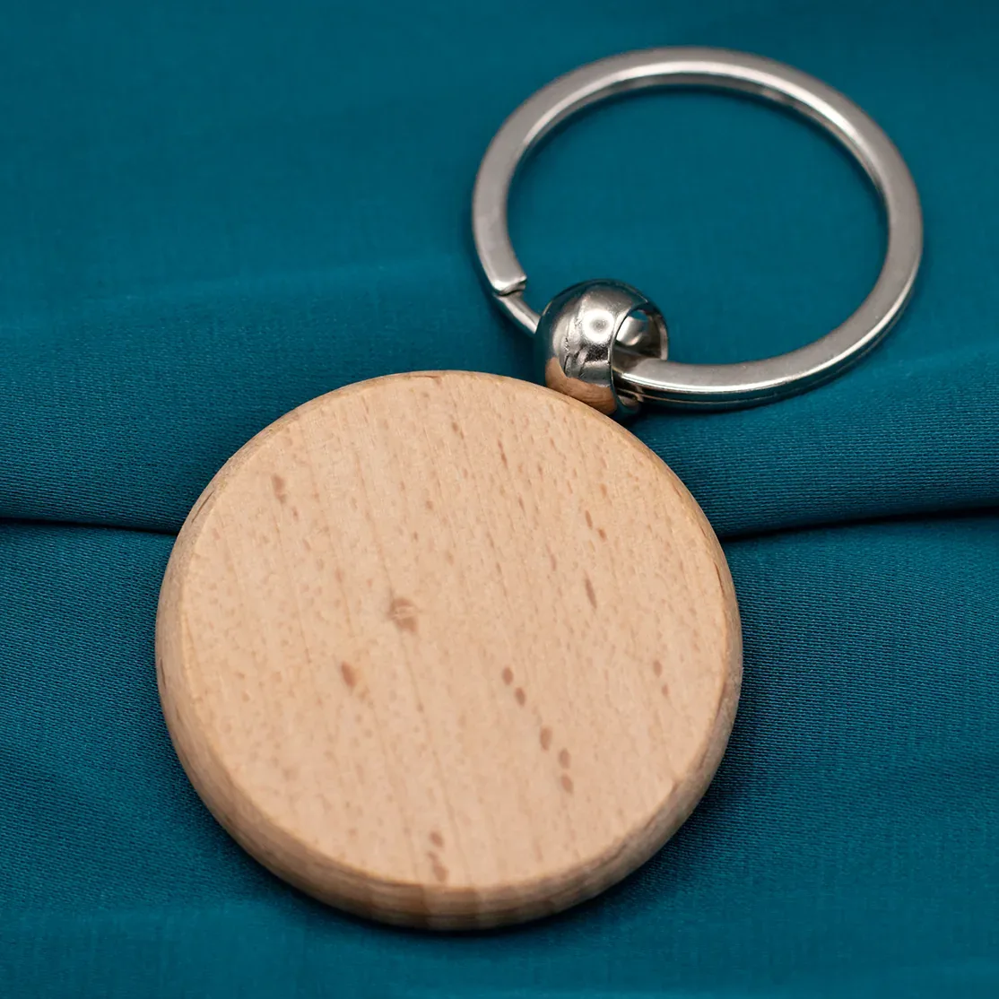 Portachiavi tondo in legno di faggio